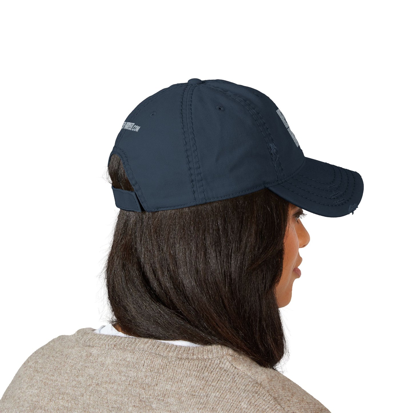 Distressed Dad Hat with 'Never Waver' Embroidery - Casual Style for Everyday Adventures - Never Waver