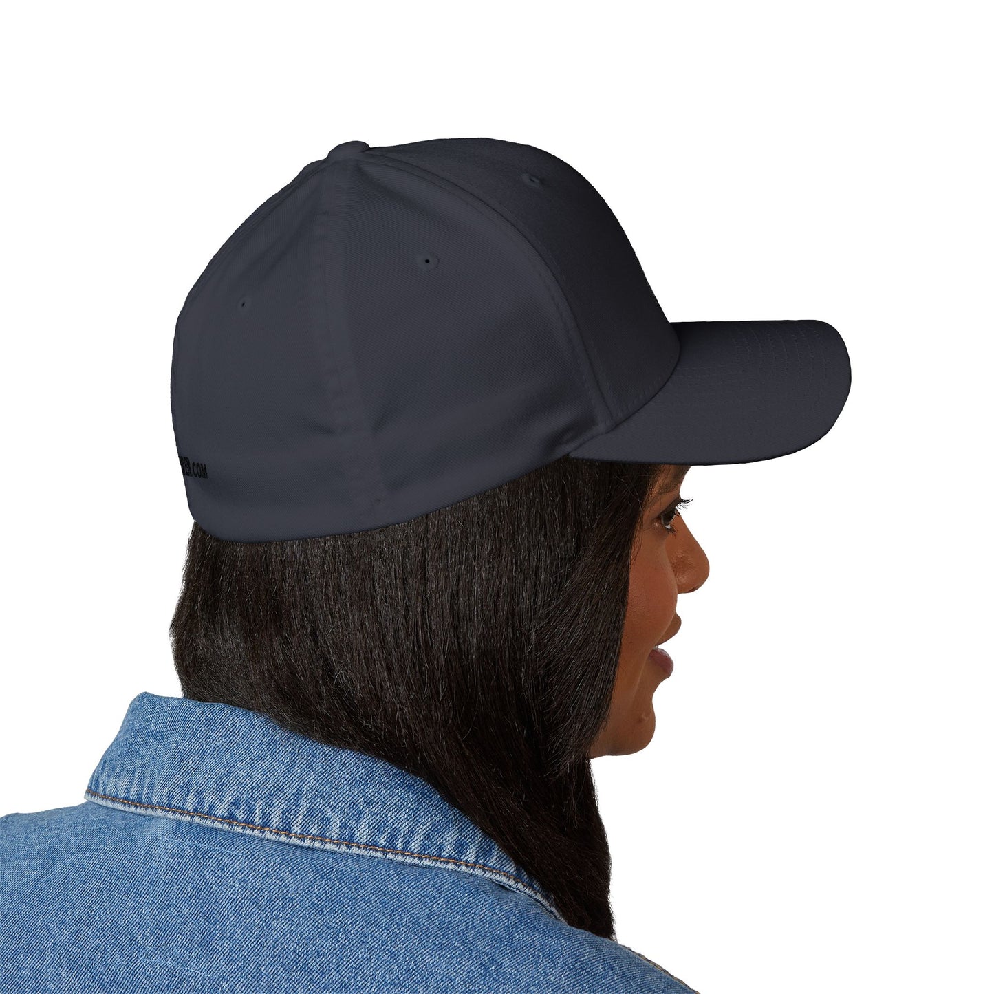 Never Waver Embroidered Cap - Structured White Baseball Hat for Motivation and Style