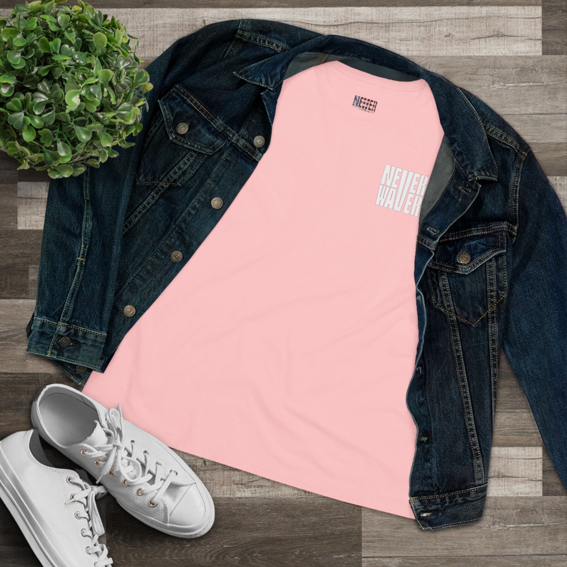 Never Waver” Jesus bold, eye-catching design that reflects a steadfast faith and confidence in Christ. Women's Cotton Tee - Never Waver