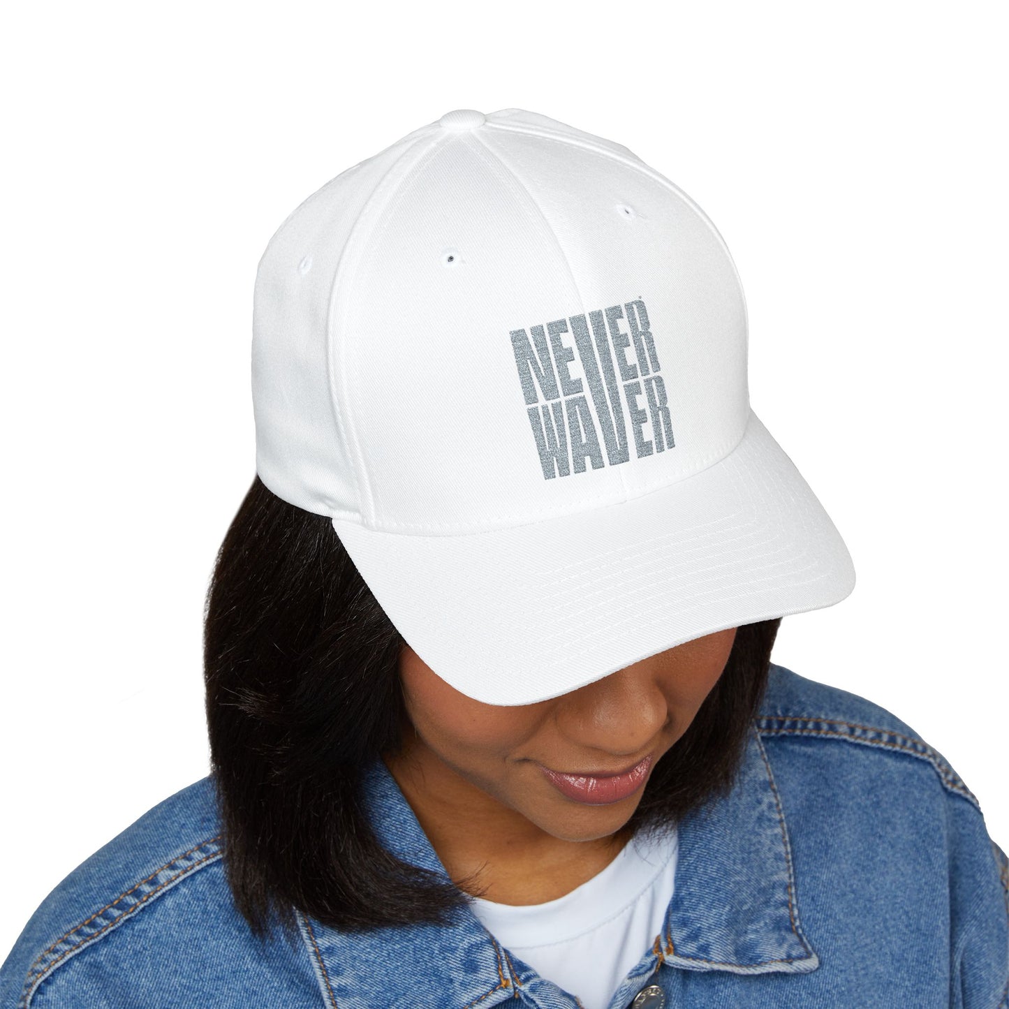 Embroidered Motivational Baseball Cap - 'Never Waver' - Perfect for Outdoor Enthusiasts