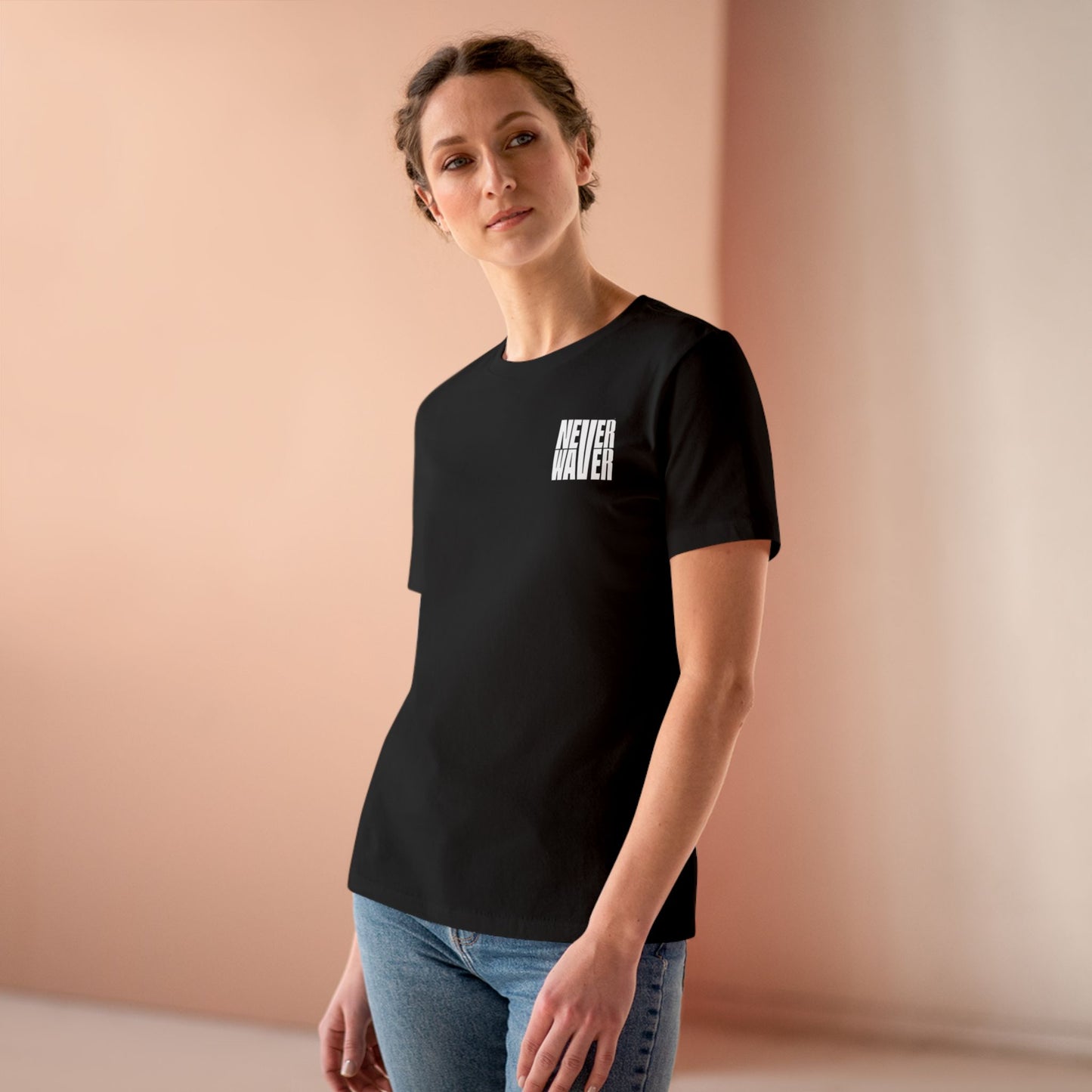 Never Waver” Jesus bold, eye-catching design that reflects a steadfast faith and confidence in Christ. Women's Cotton Tee - Never Waver