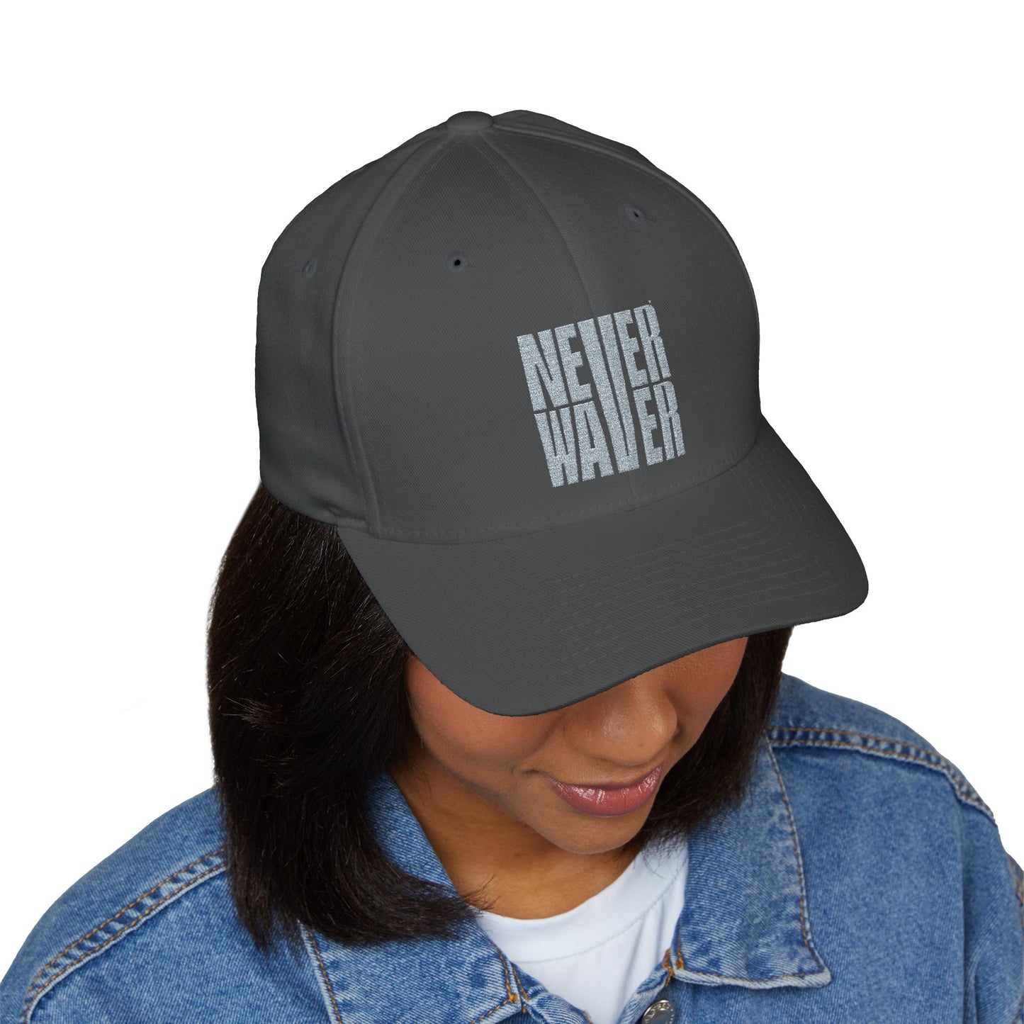 Embroidered Motivational Baseball Cap - 'Never Waver' - Perfect for Outdoor Enthusiasts