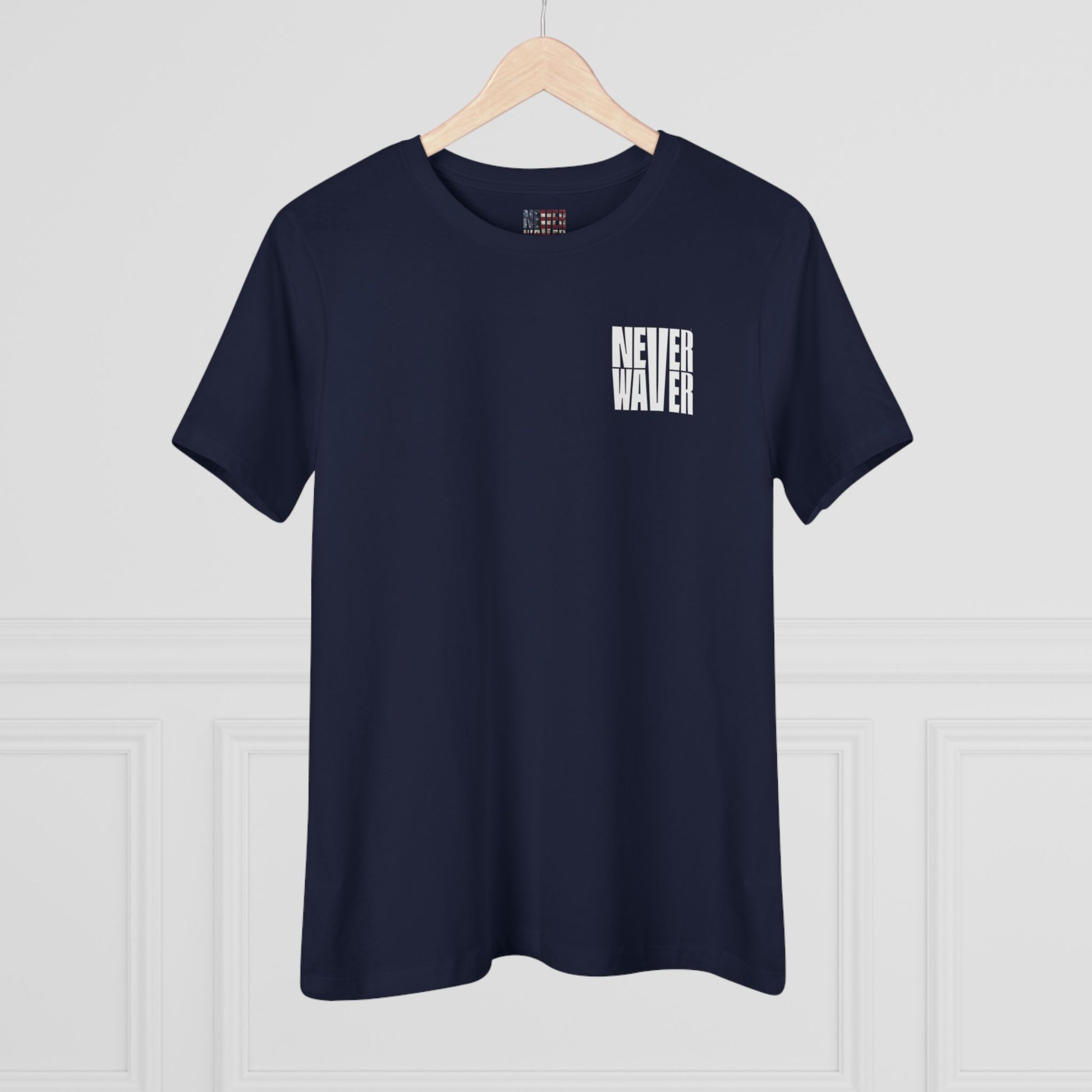Never Waver” Jesus bold, eye-catching design that reflects a steadfast faith and confidence in Christ. Women's Cotton Tee - Never Waver