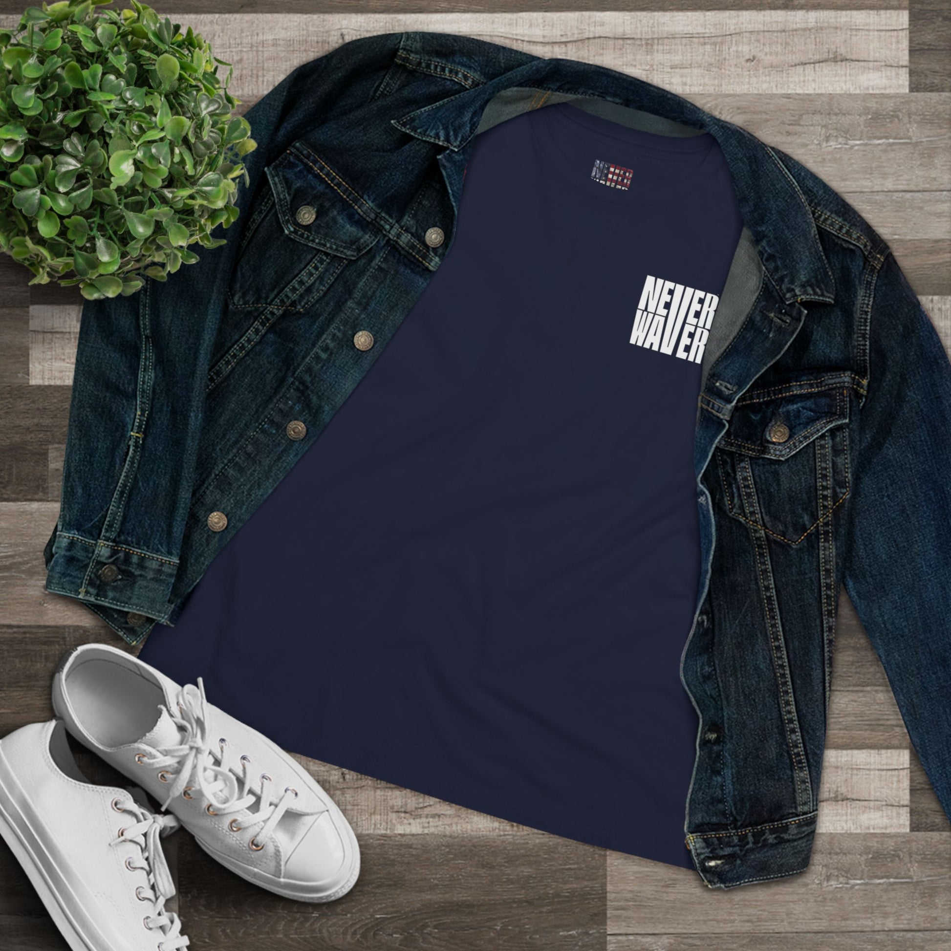 Never Waver” Jesus bold, eye-catching design that reflects a steadfast faith and confidence in Christ. Women's Cotton Tee - Never Waver