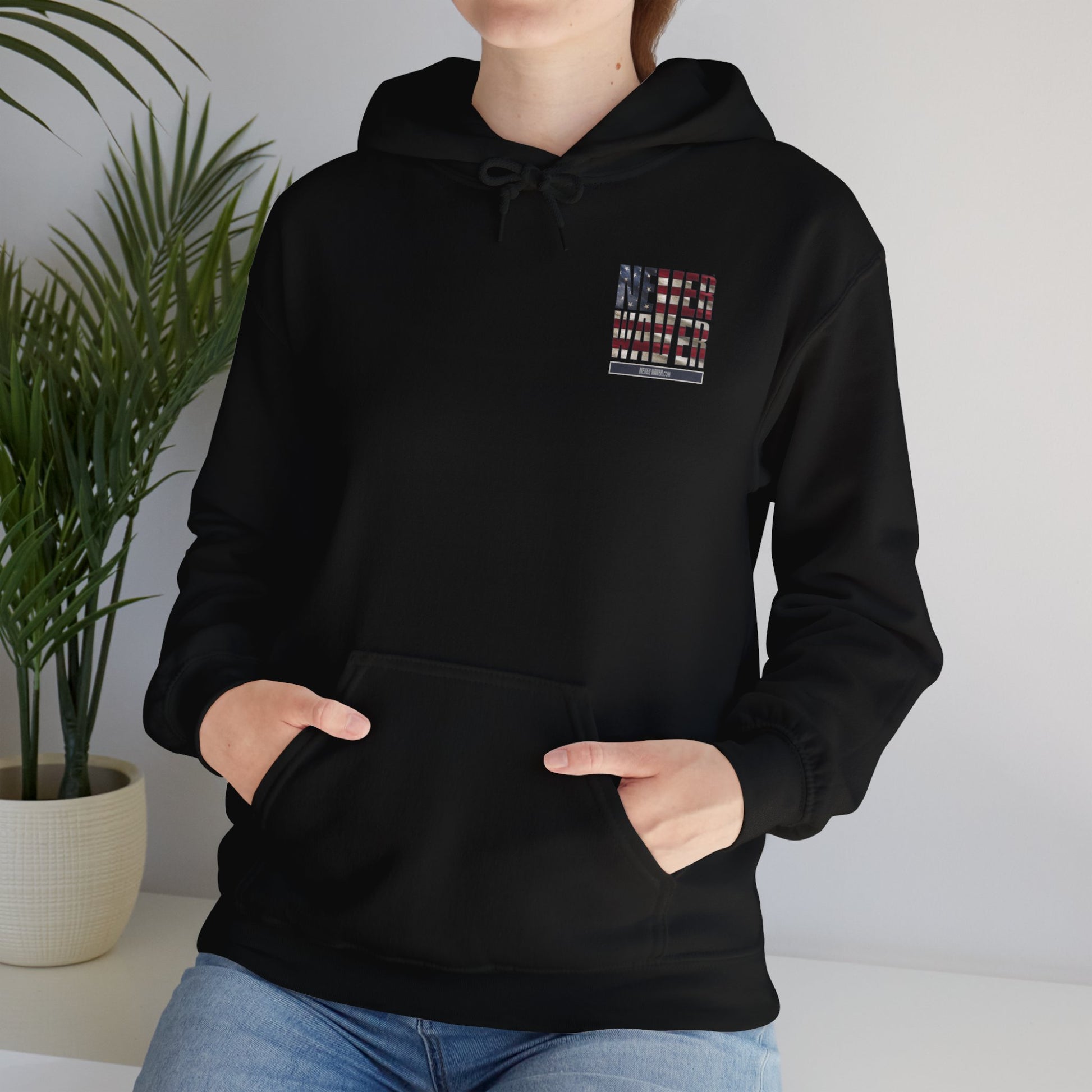Never Waver Golf Hoodie - Unisex Heavy Blend™ Sweatshirt - Never Waver