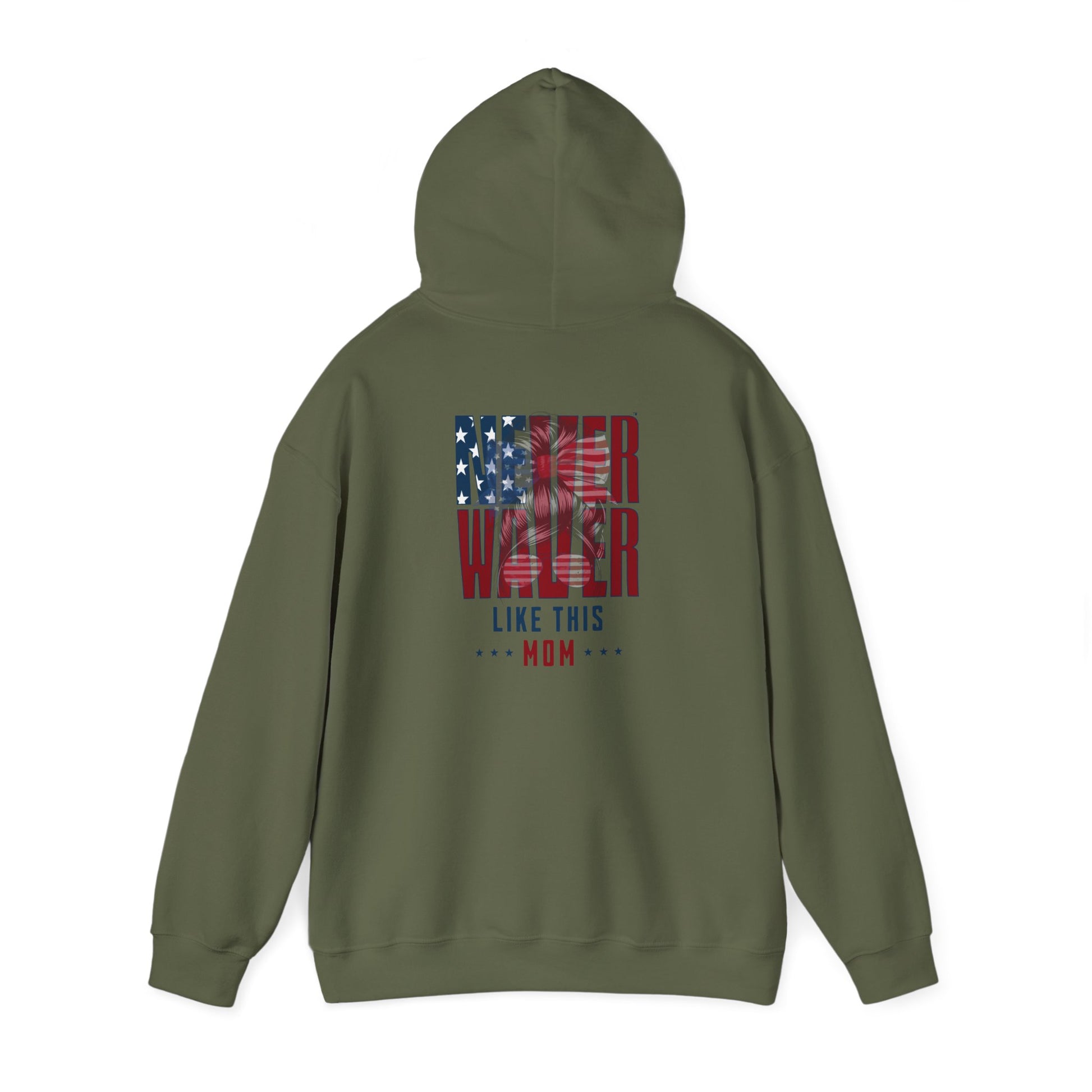 Patriotic Unisex Heavy Blend™ Hoodie - 'Never Waver Like This Mom' - Never Waver