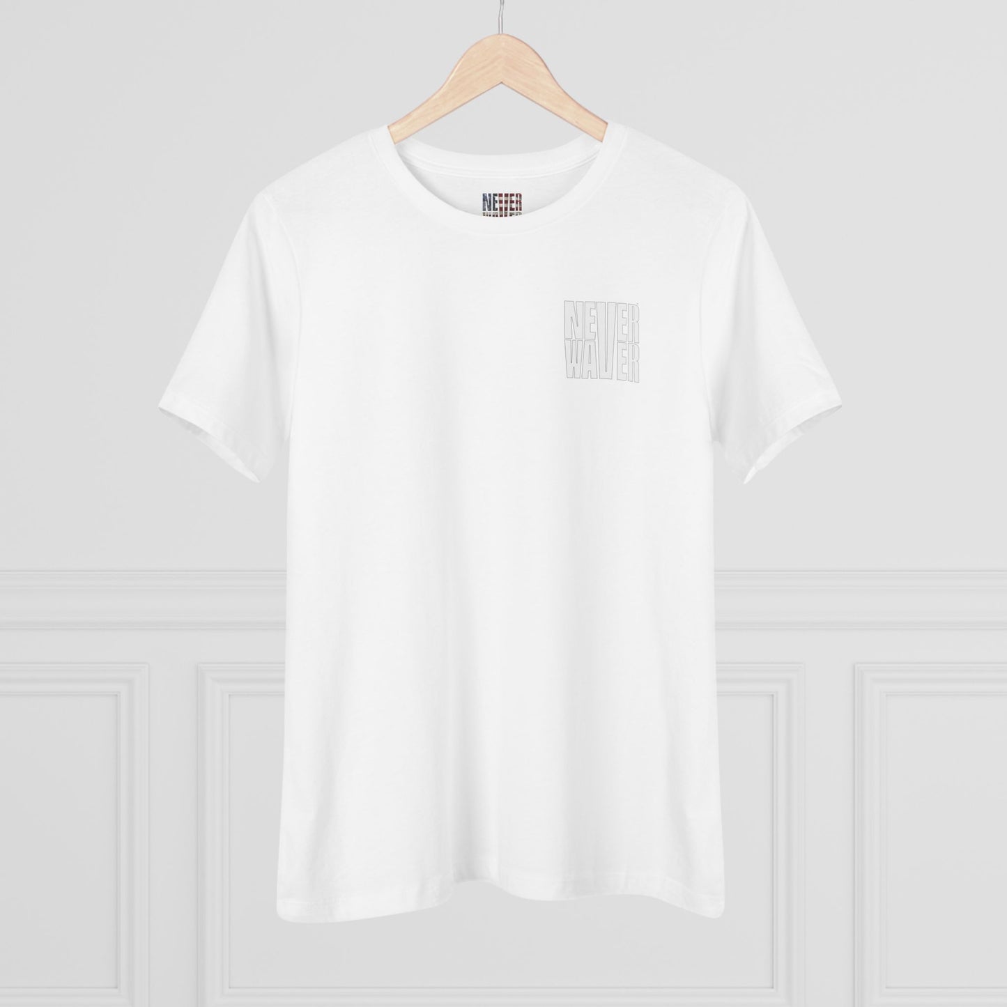 Never Waver” Jesus bold, eye-catching design that reflects a steadfast faith and confidence in Christ. Women's Cotton Tee - Never Waver