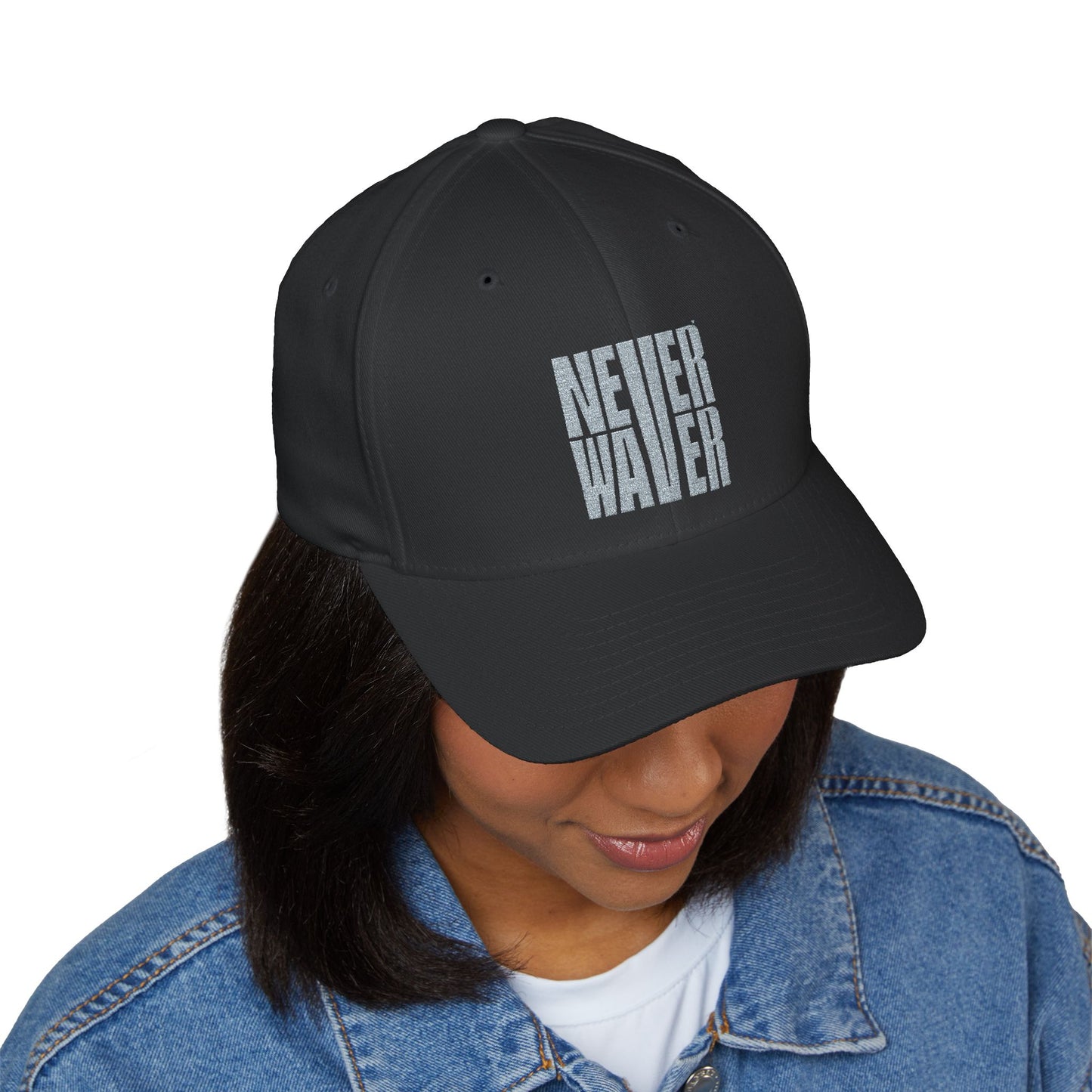 Embroidered Motivational Baseball Cap - 'Never Waver' - Perfect for Outdoor Enthusiasts