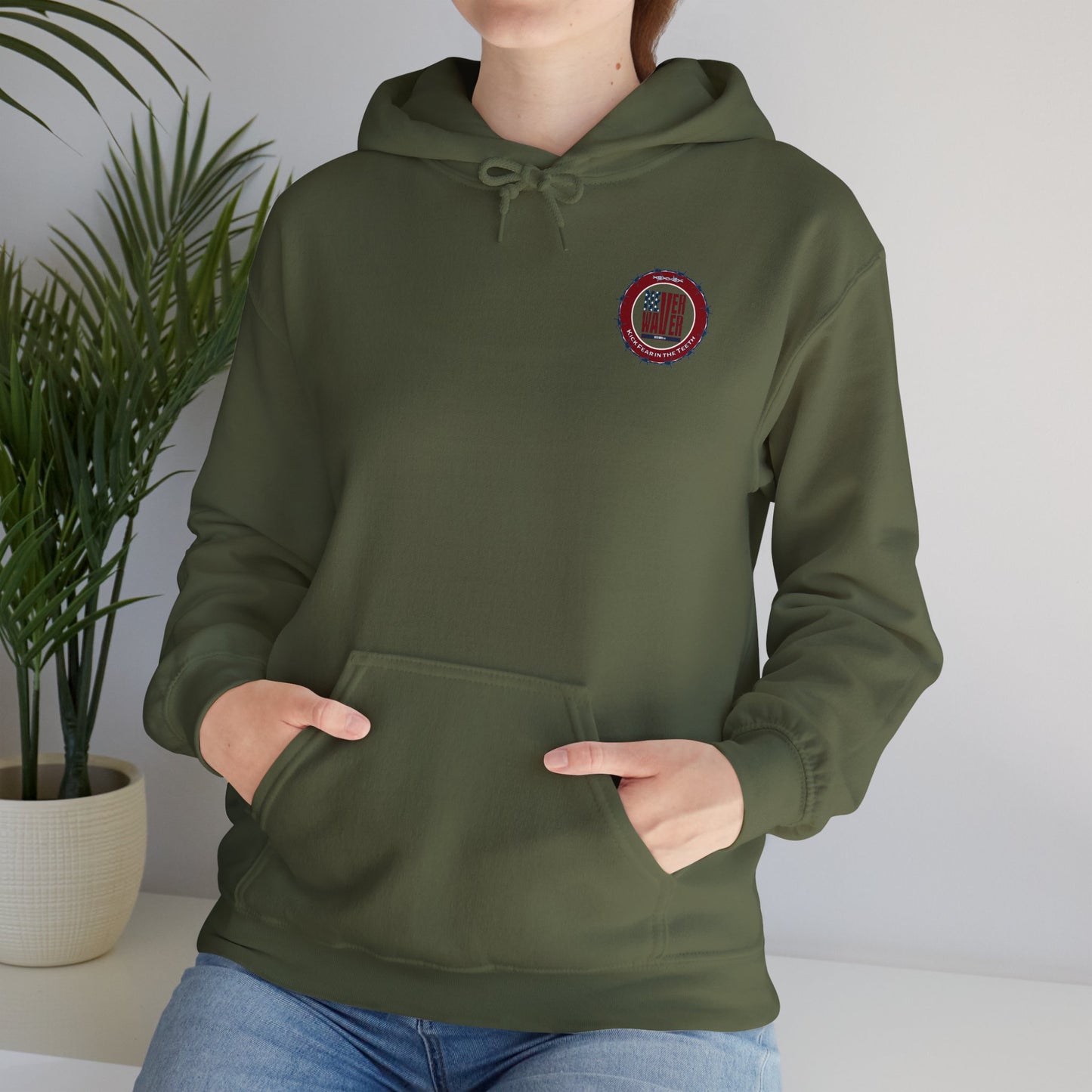 NEVER WAVER KICK FEAR IN THE TEETH Unisex Heavy Blend™ Hooded Sweatshirt - Never Waver