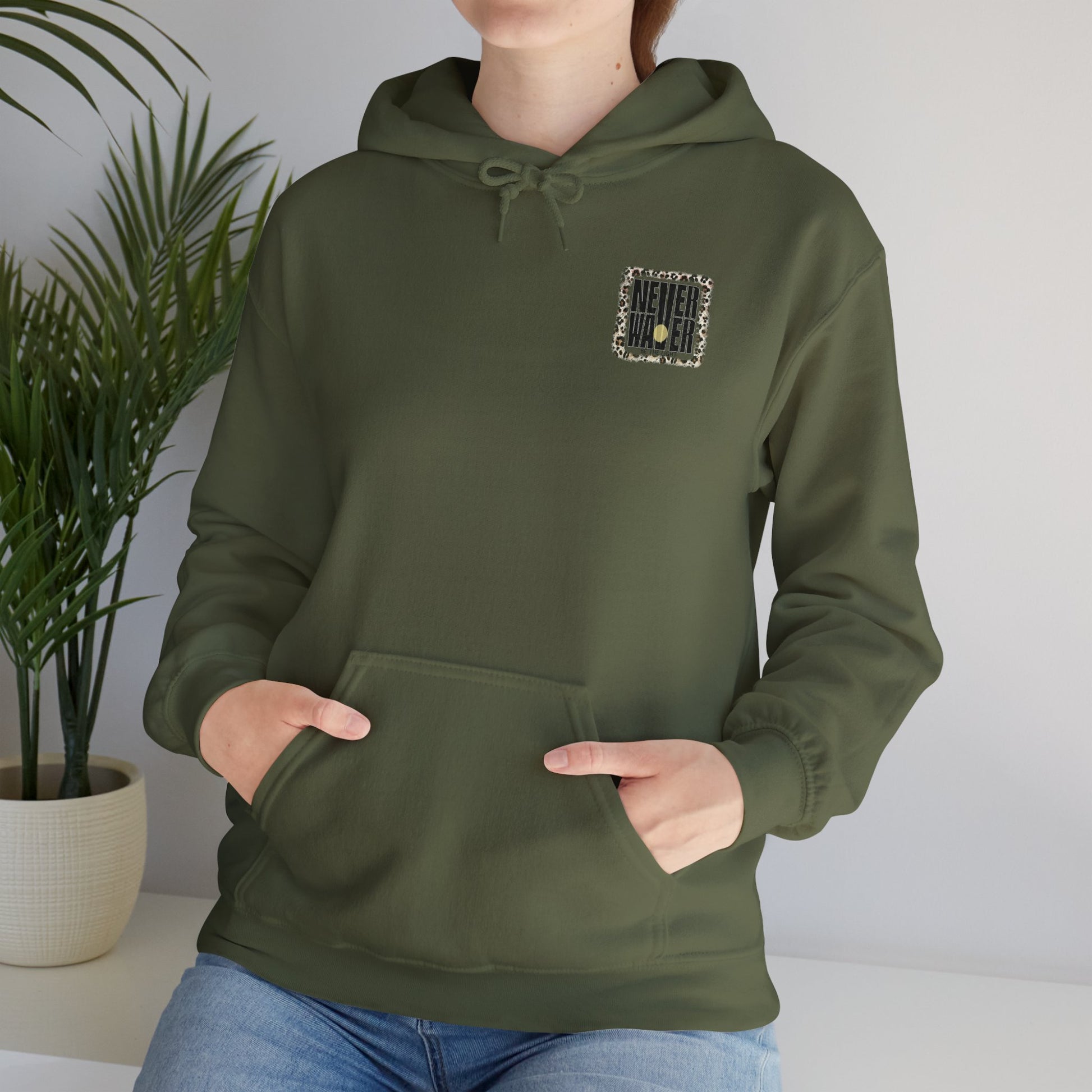 NEVER WAVER Be The Light Unisex Heavy Blend™ Hooded Sweatshirt - Never Waver