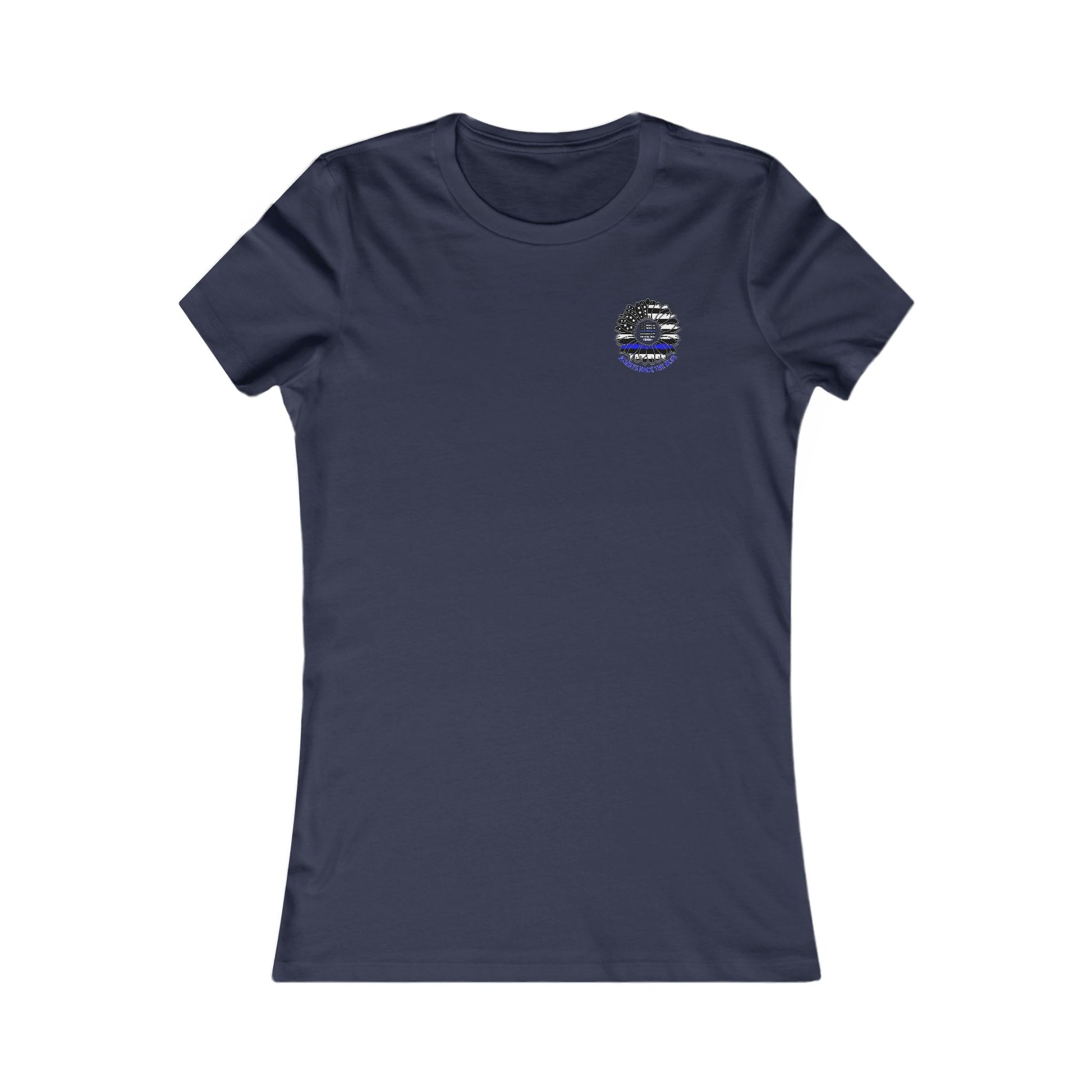 True Americans Never Waver They Always Back The Blue  Women's Favorite Tee - Never Waver