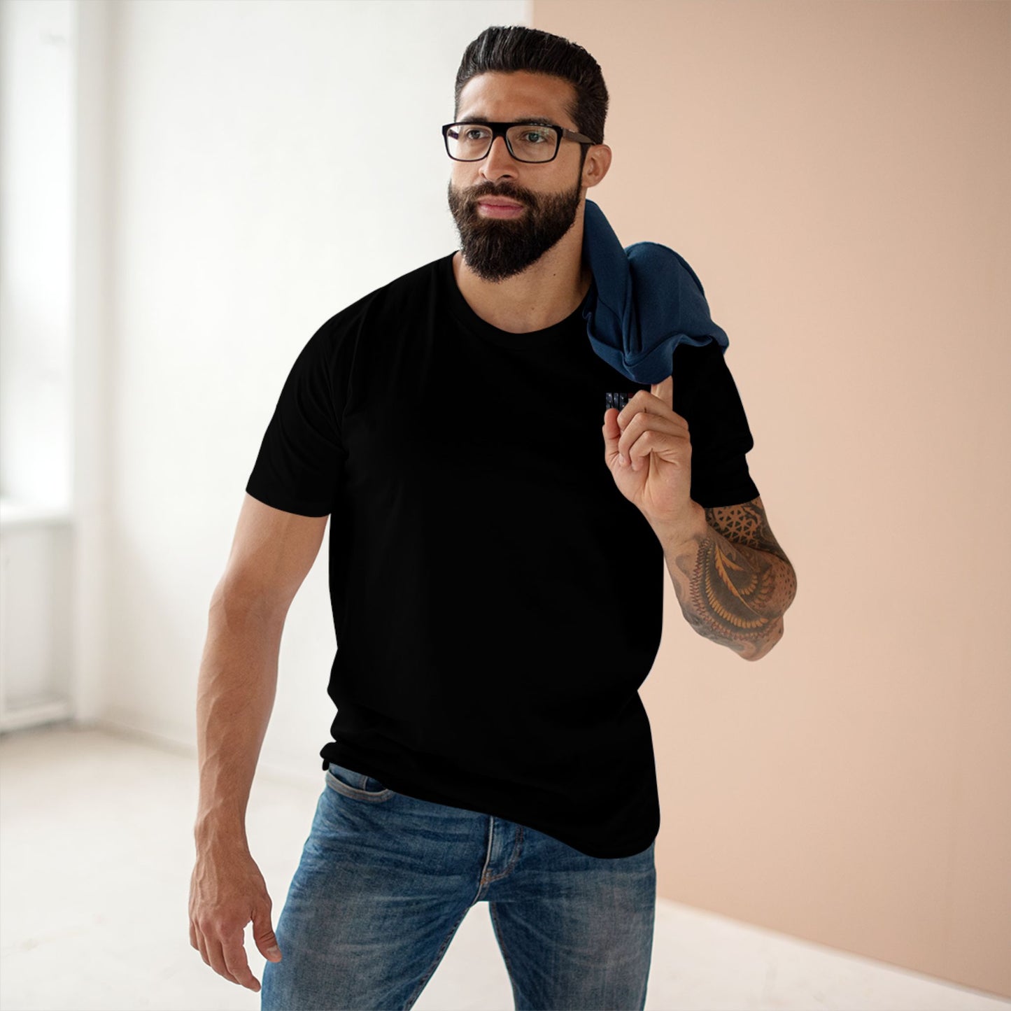 Never Waver Definition Men's Staple Tee - Never Waver