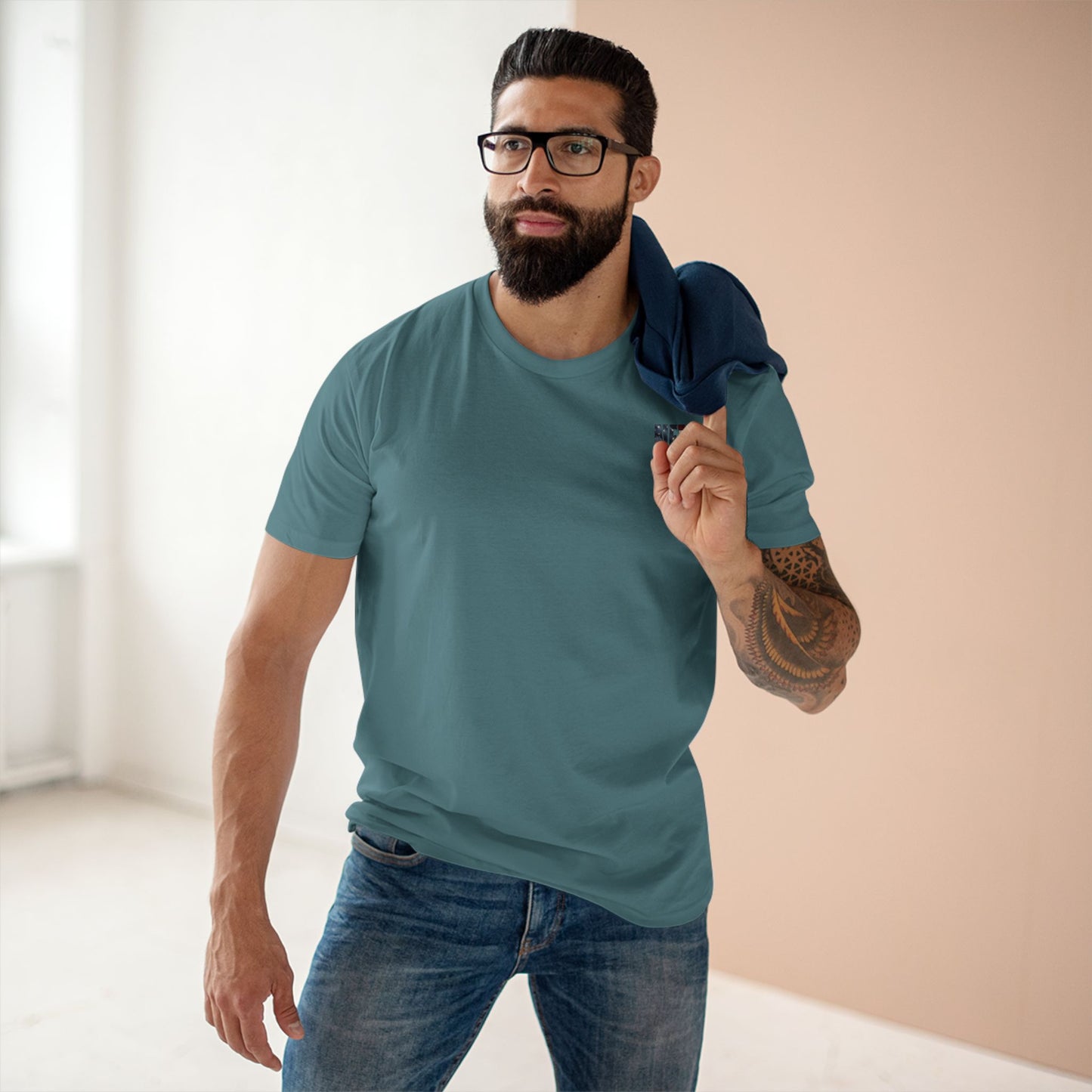 Never Waver Definition Men's Staple Tee - Never Waver