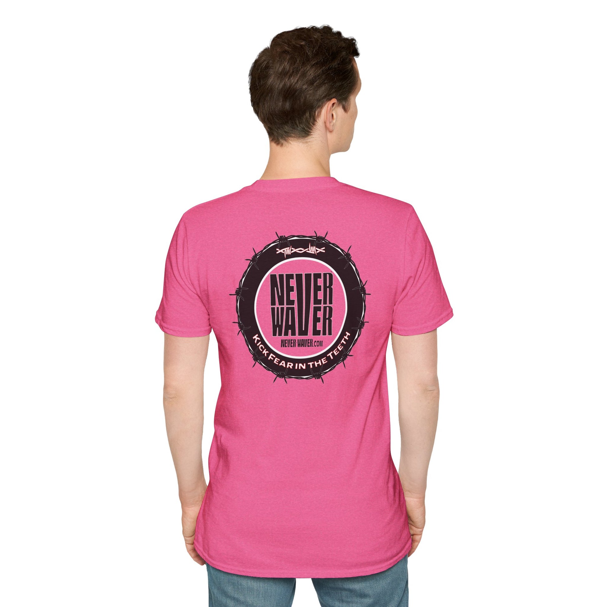 NEVER WAVER KICK FEAR IN THE TEETH Unisex Softstyle T-Shirt - Never Waver