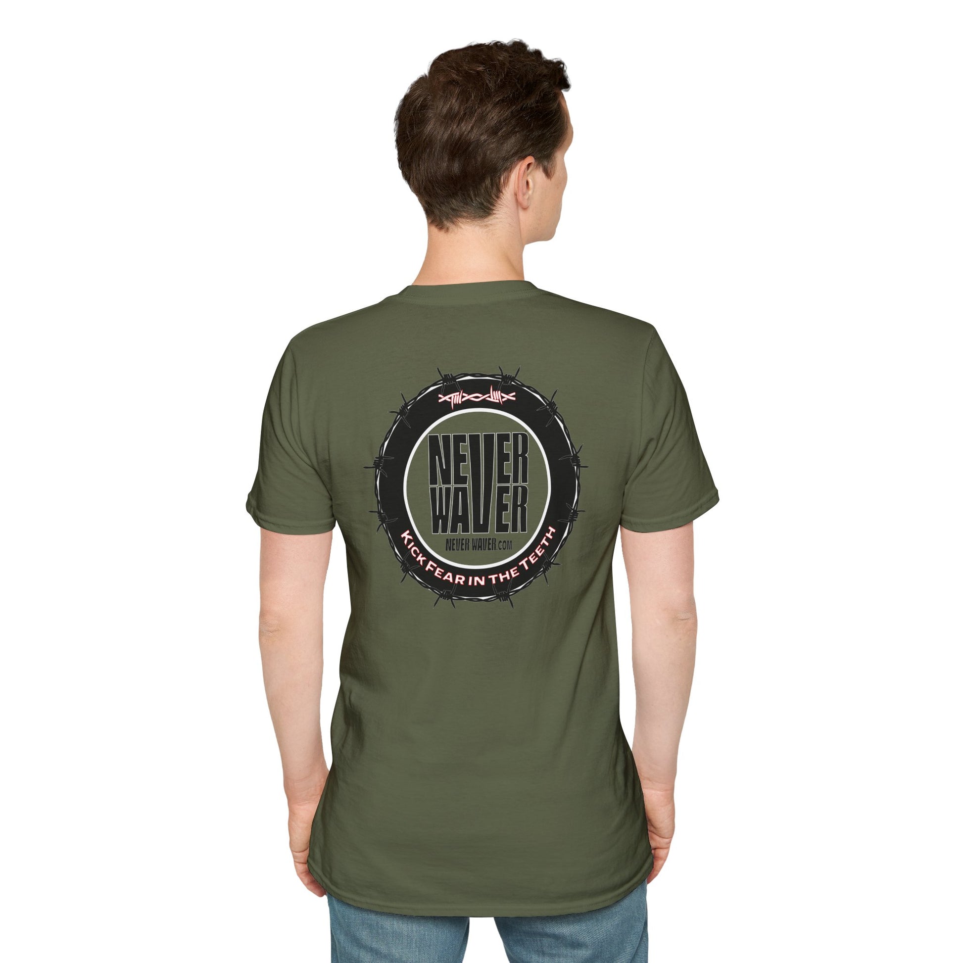 NEVER WAVER KICK FEAR IN THE TEETH Unisex Softstyle T-Shirt - Never Waver