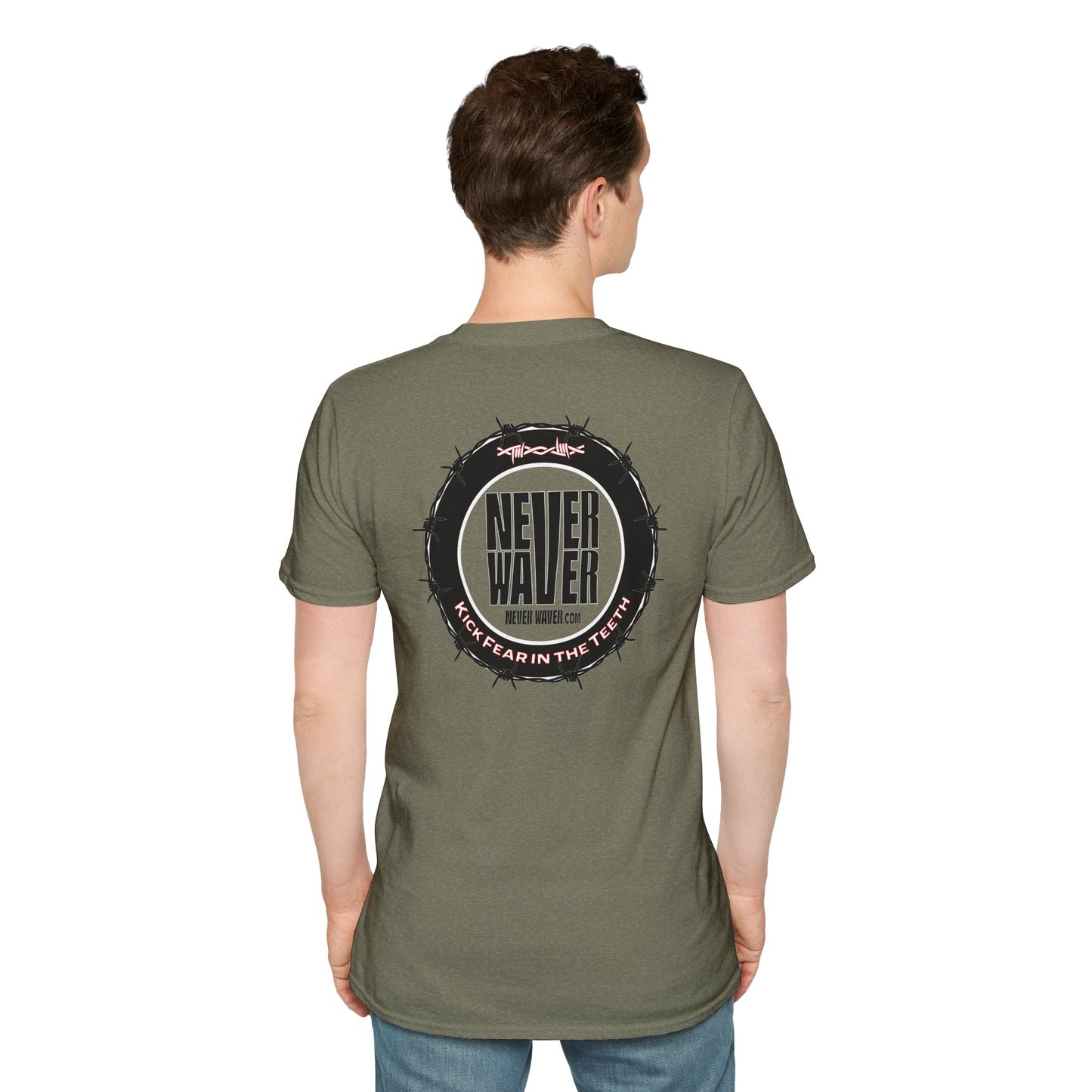 NEVER WAVER KICK FEAR IN THE TEETH Unisex Softstyle T-Shirt - Never Waver