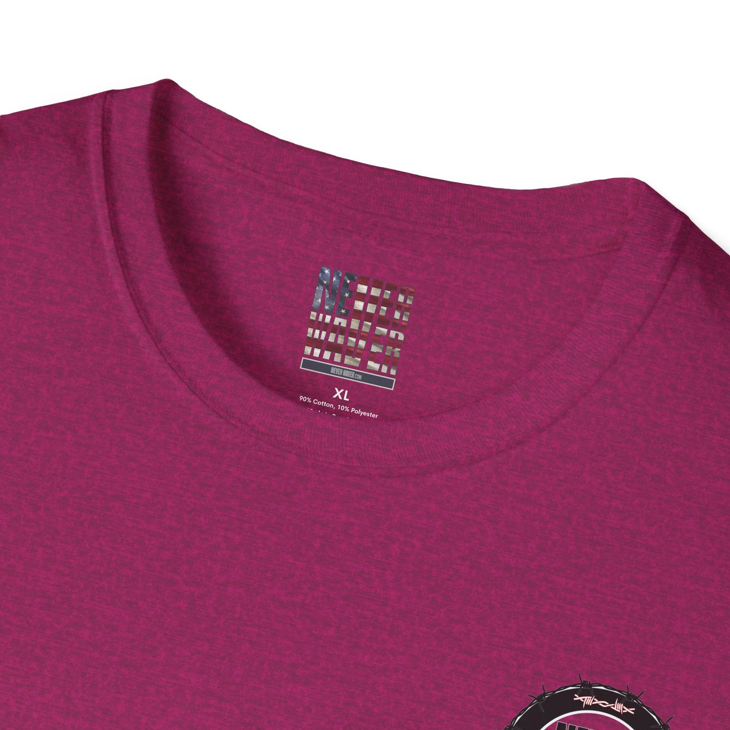 NEVER WAVER KICK FEAR IN THE TEETH Unisex Softstyle T-Shirt - Never Waver