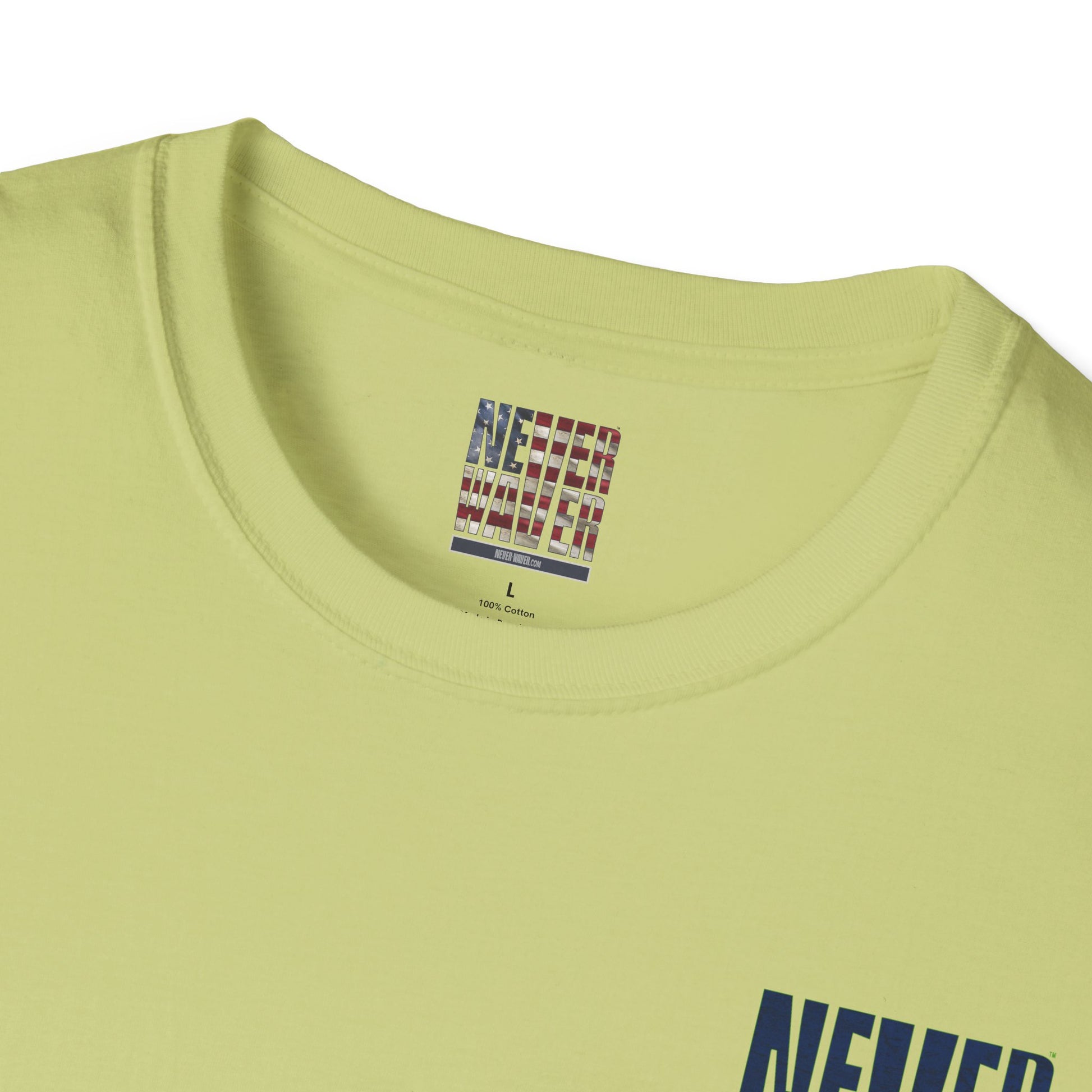 Seattle Fans Never Waver Unisex Softstyle T-Shirt - Never Waver