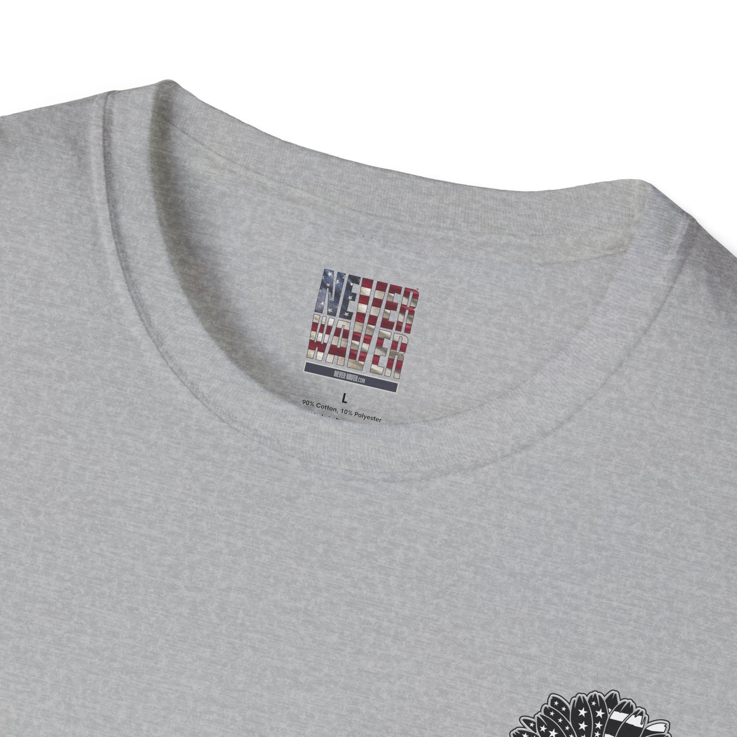 True Americans Never Waver They Always Back The Blue Unisex Softstyle T-Shirt - Never Waver