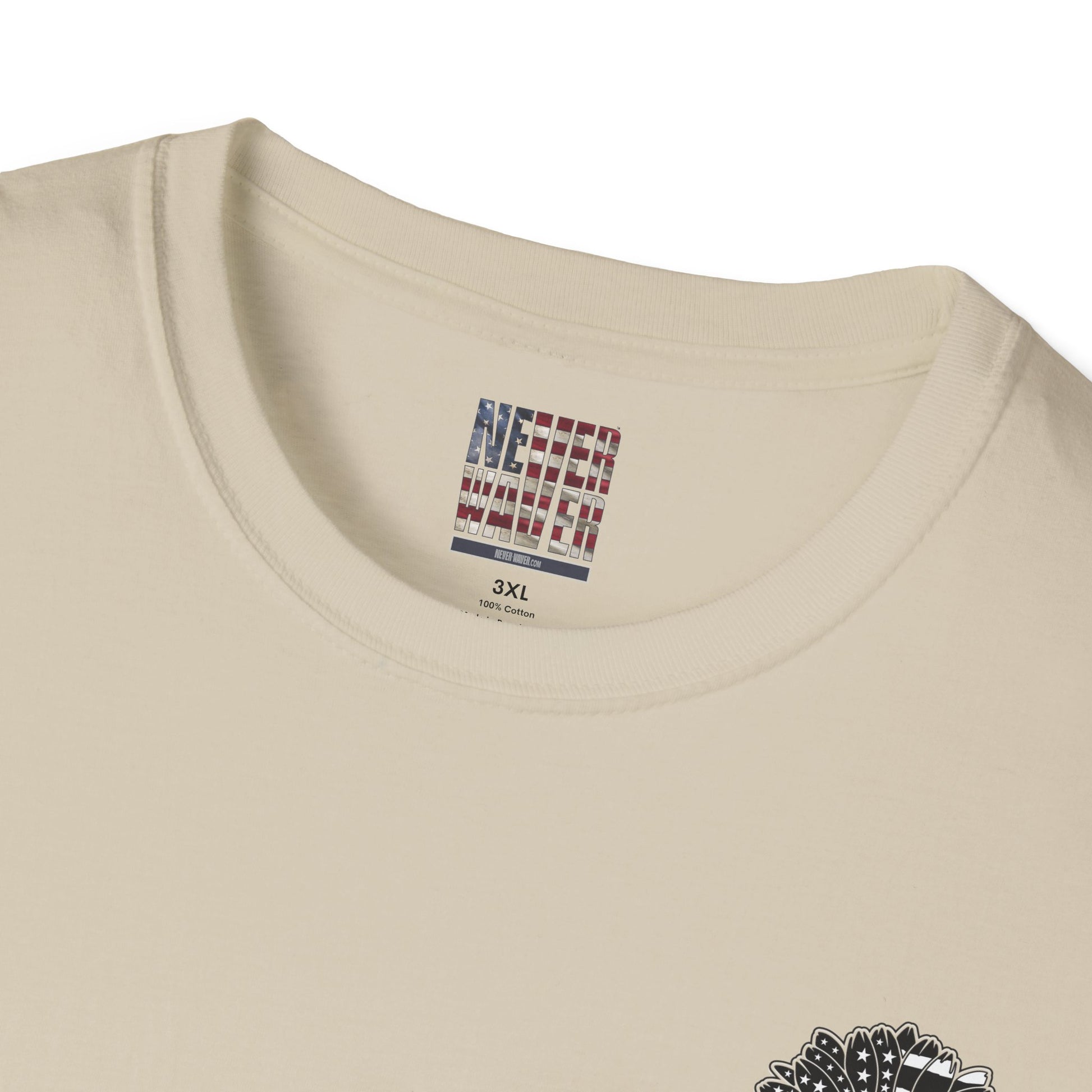 True Americans Never Waver They Always Back The Blue Unisex Softstyle T-Shirt - Never Waver