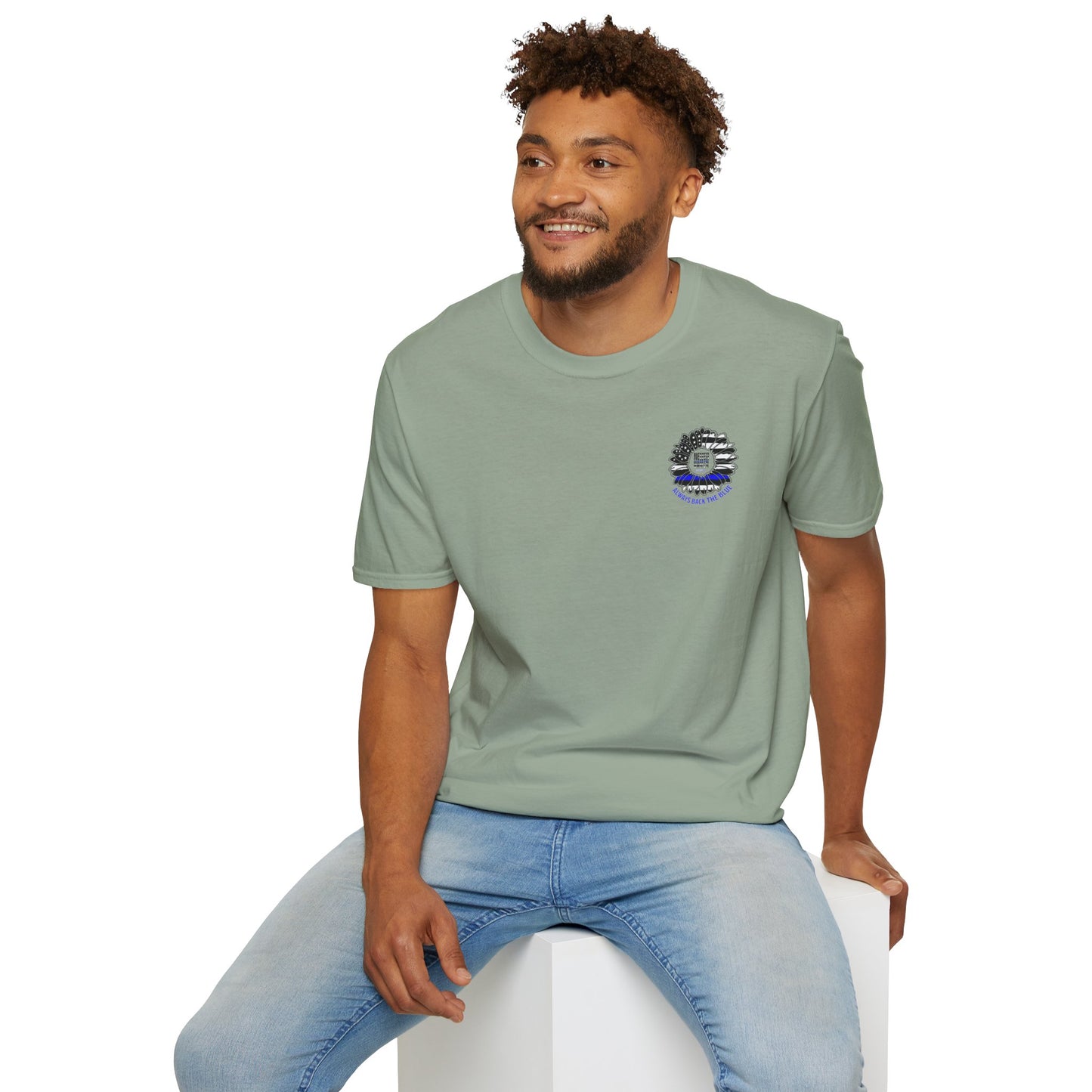 True Americans Never Waver They Always Back The Blue Unisex Softstyle T-Shirt - Never Waver