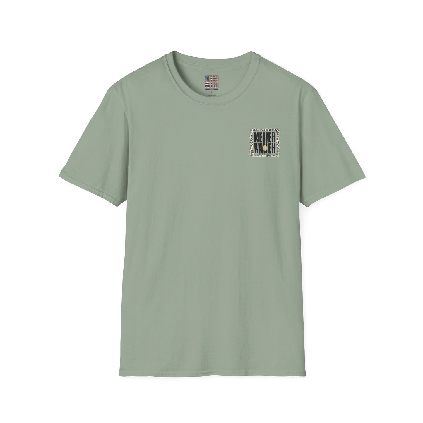 NEVER WAVER Be The Light Unisex Soft style T-Shirt - Never Waver